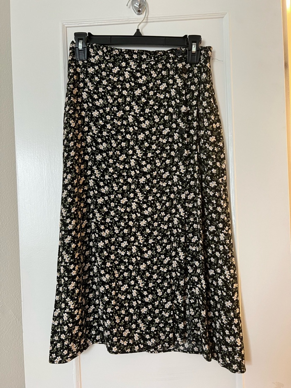 Reformation Petite Black Midi Skirt with White Daisy Print